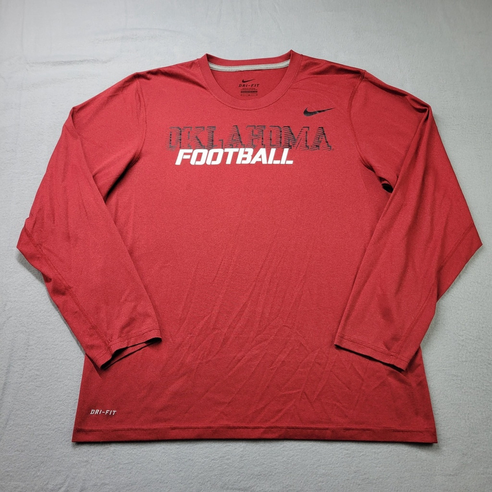 Oklahoma Sooners Nike T-Shirt Men Size M Red Football Swoosh Long Sleeve